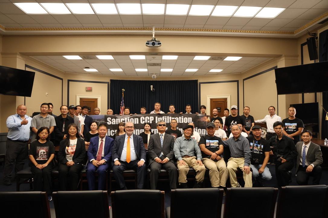 夜行者的心——我在病毒雕塑巡游中的所见与思考